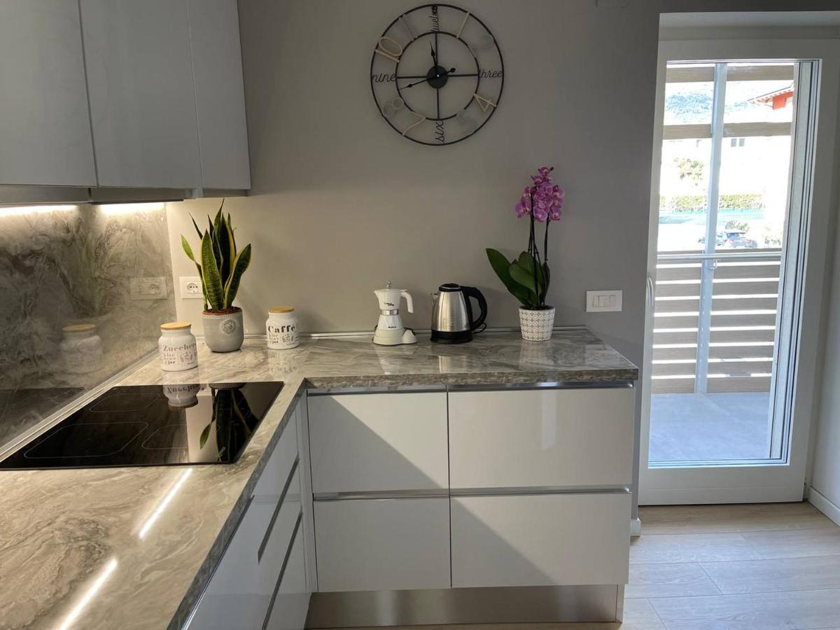 Le Terrazze Living Apartment Riva del Garda Ngoại thất bức ảnh